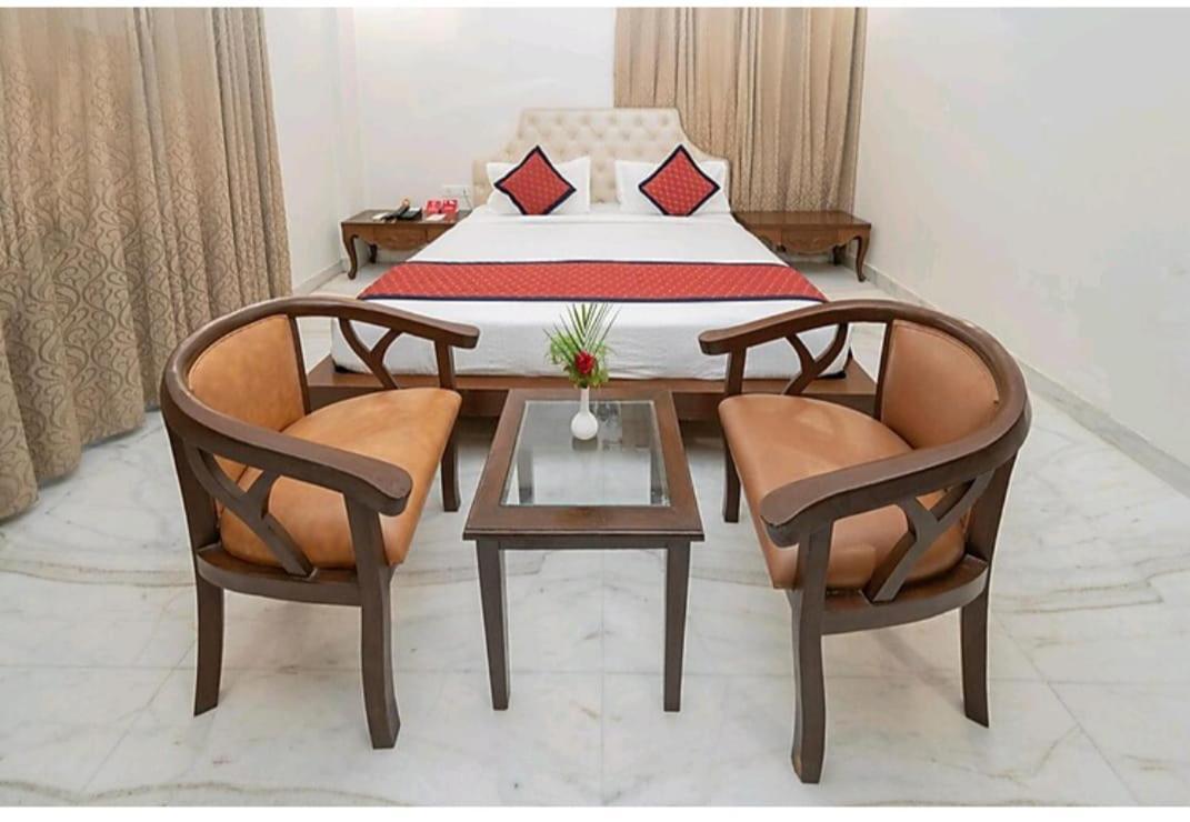Hotel Agra Grande By Goyal Hoteliers Buitenkant foto