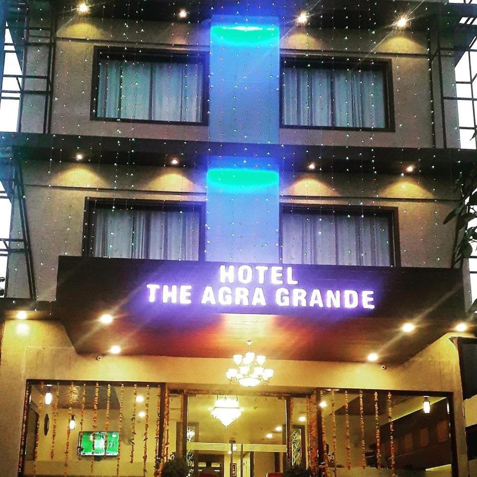Hotel Agra Grande By Goyal Hoteliers Buitenkant foto